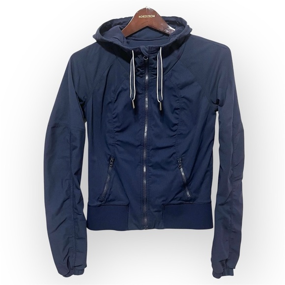 Lululemon Dance Studio full zip hooded jacket navy blue, pinstripe size 4 (S) - Picture 2 of 16